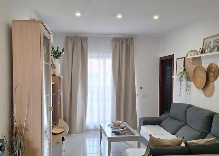 Centrico Piso A 5 Min De La Playa, Ac, Wifi Y Parking Incluido